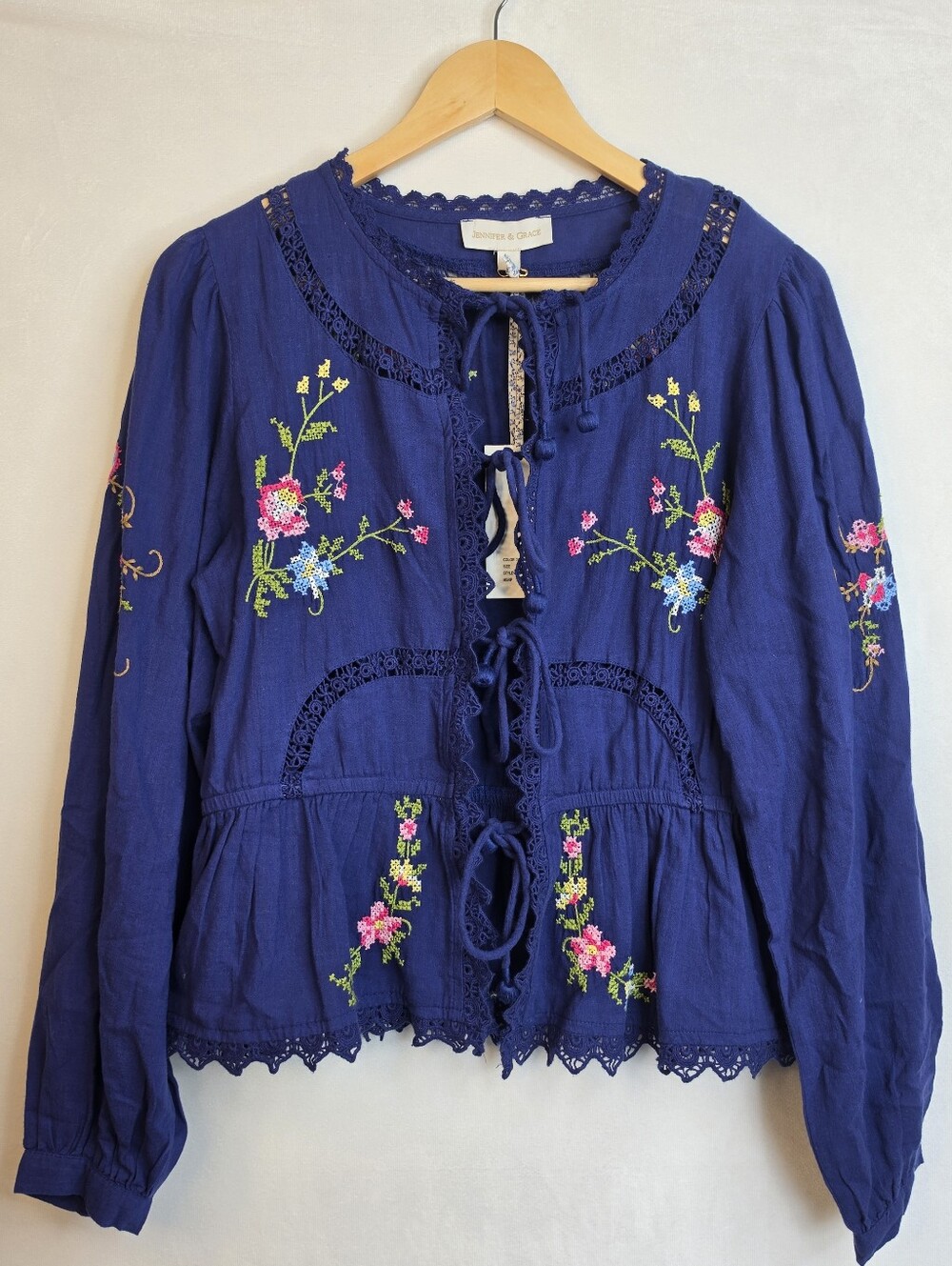 NWT Jennifer & Grace Navy Blue Floral Embroidered Lace Up Peplum Top Small